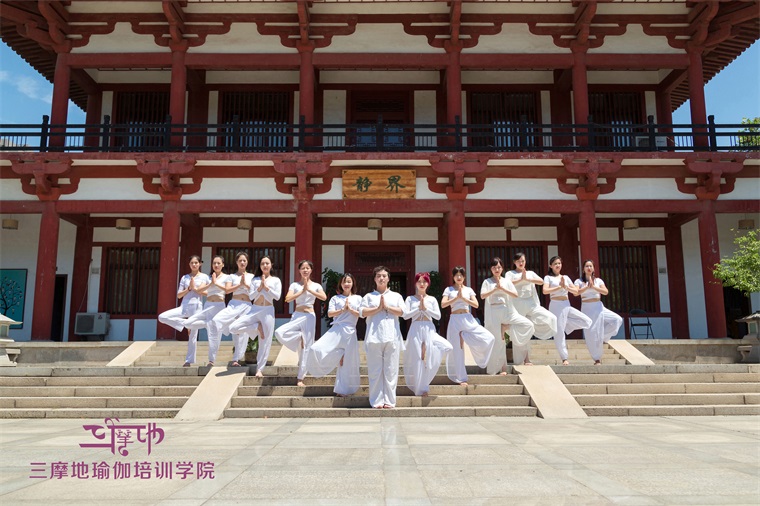 CQ9电子 CQ9传奇瑜伽教练培训瑜伽老师培训导师课程(图3) CQ9电子 CQ9传奇瑜伽教练培训瑜伽老师培训导师课程(图3)