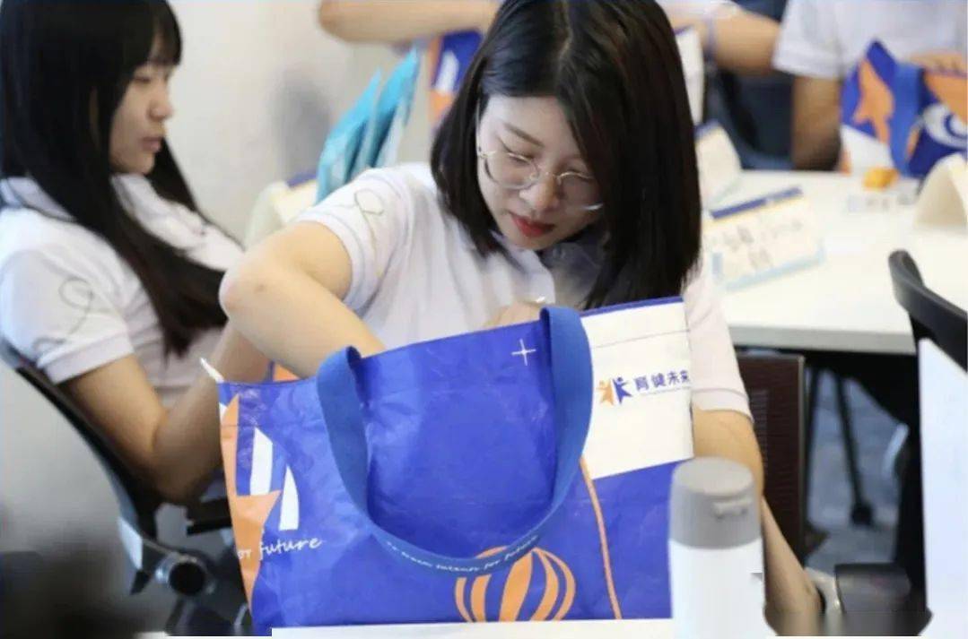 女性友好企业『健合』2023秋招来了！六险一金+海内外出游+带薪培训扁平化管理、超nice氛围快来投递！CQ9电子 CQ9传奇电子(图5)