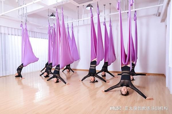 瑜伽CQ9电子 CQ9传奇电子教练价格学习大概需要多少费用呢(图3)