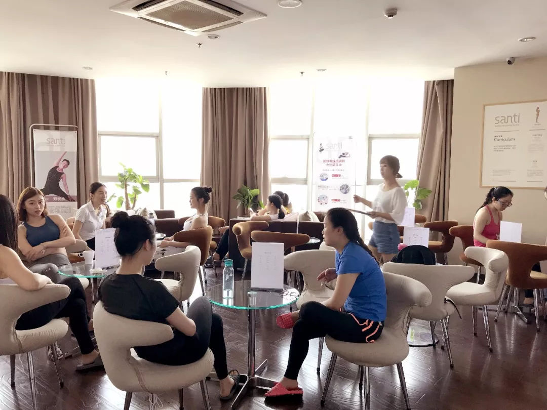 毅瑜伽教练培训5月班开班实况CQ9电子 CQ9传奇电子(图1)