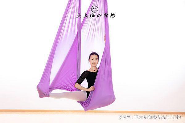 瑜伽教练培训都教什么课程呢CQ9电子 CQ9传奇电子(图2)