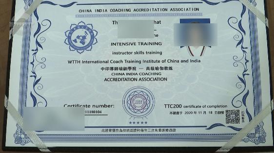 CQ9电子 CQ9传奇电子怀疑自己被骗了！花了近万元考的“全美”证书 不给60美元查不到？(图1)