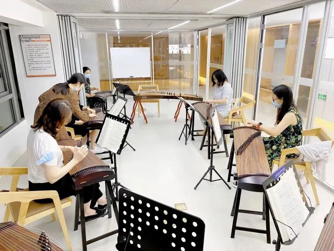 营造开放性、高品质的社区文化这个“家门口CQ9电子 CQ9传奇电子”活动中心等你来体验(图11)