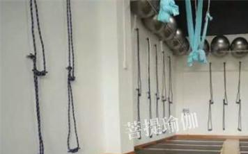 CQ9电子 CQ9传奇电子长沙开福区瑜伽培训班在线报名(图1)