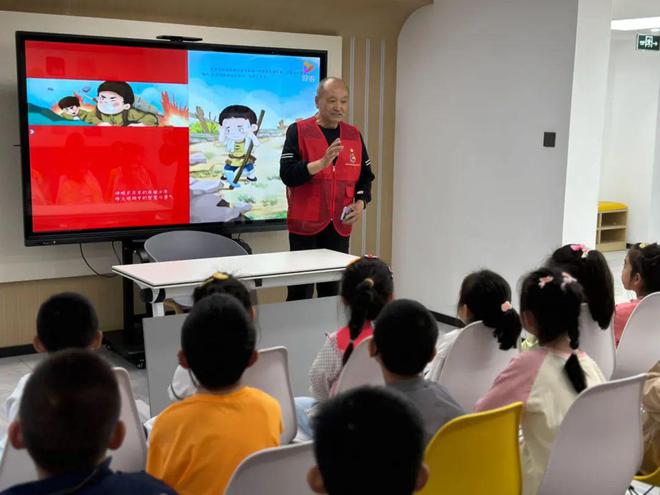 这笔特殊的费他存了50年CQ9电子 CQ9传奇电子(图2)