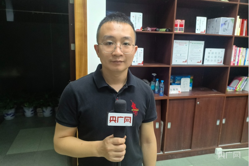 场场爆满！深圳人用新方式打开CQ9电子 CQ9传奇电子“夜生活”(图2)